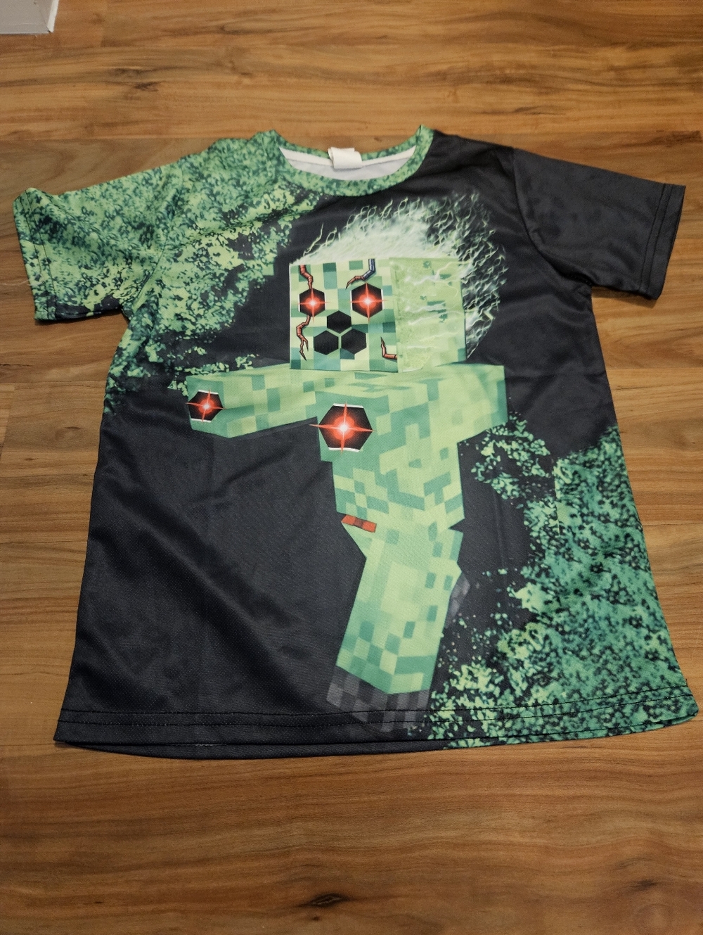 Kids Minecraft Green Pixel Monster Graphic Tee 7 Years Old